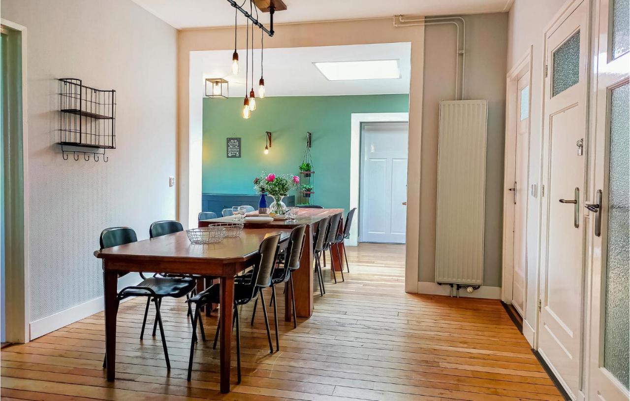 Gorgeous Home In Scharendijke With Kitchen מראה חיצוני תמונה
